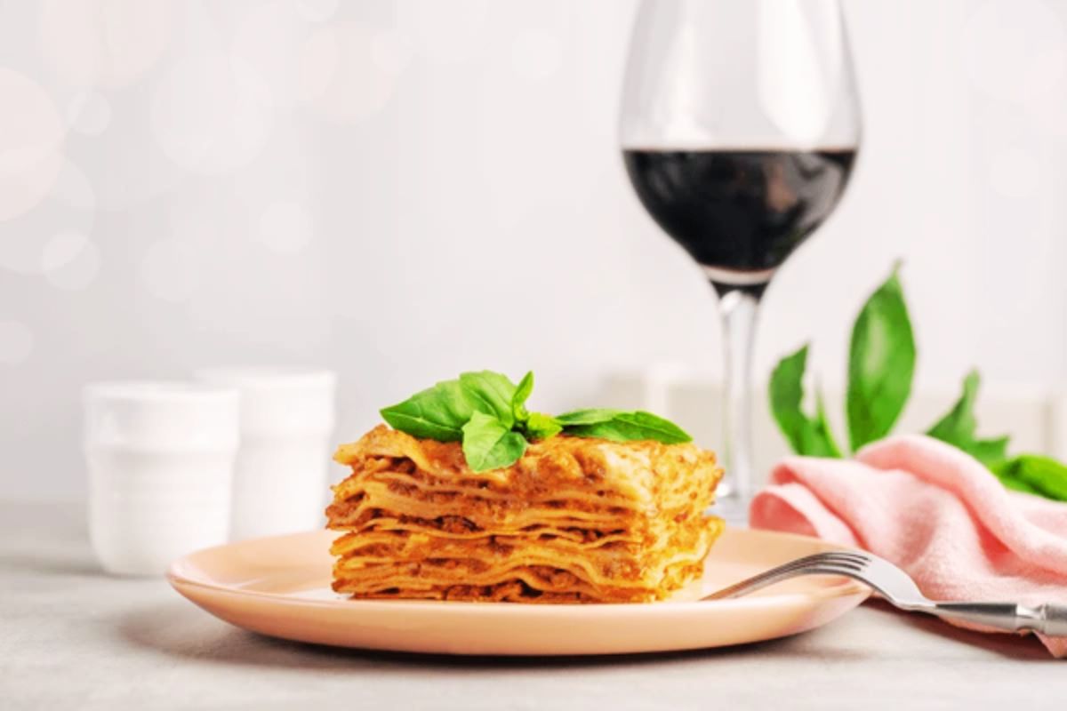 Best Wine for Lasagna: A Perfect Pairing Guide