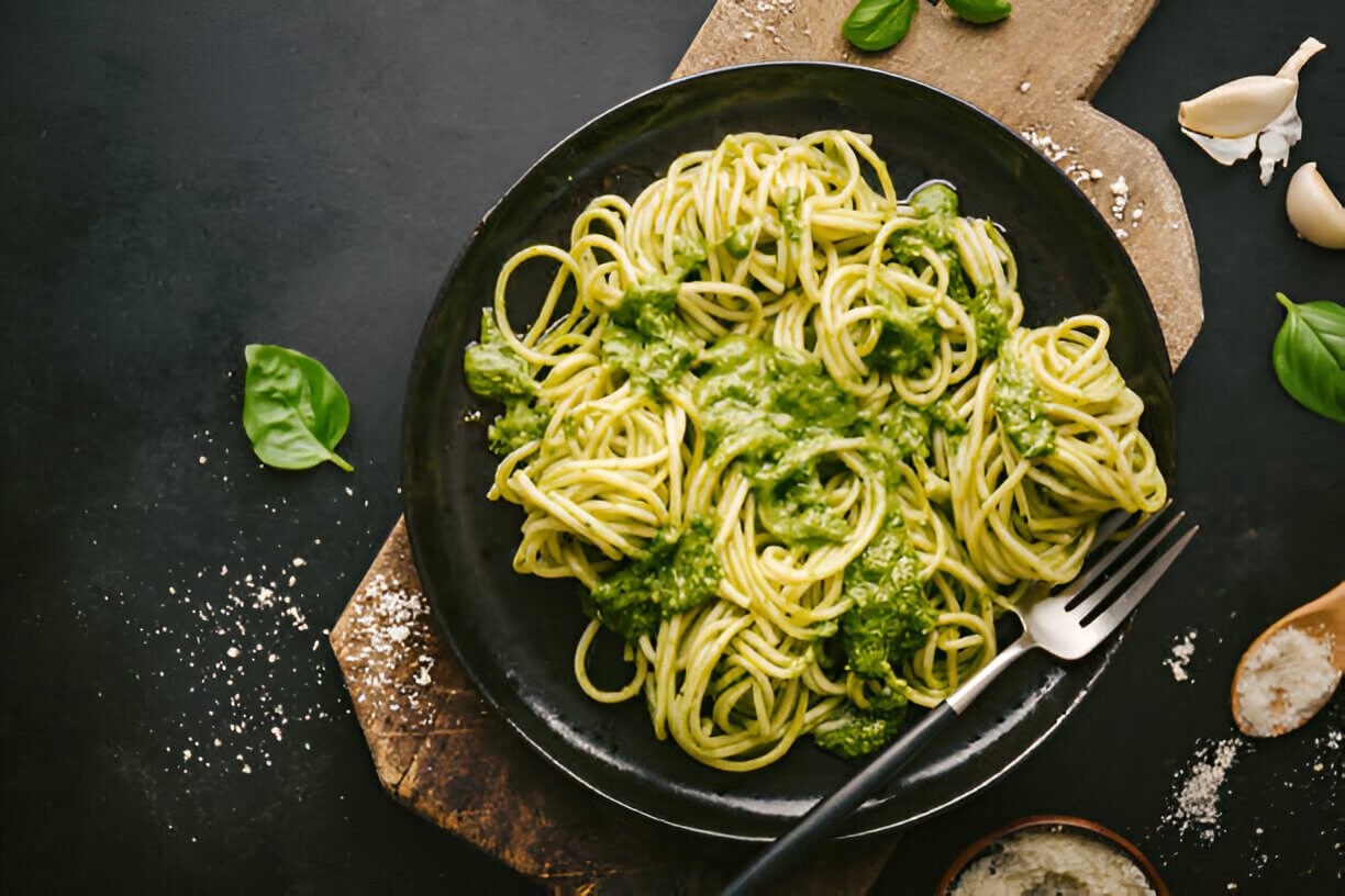 What to Serve with Pesto Pasta: 25 Delicious Pairing Ideas