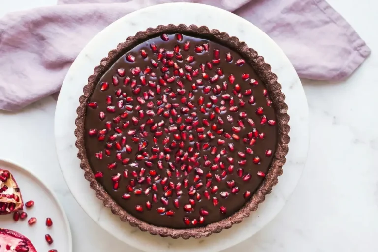 No-Bake Pomegranate Chocolate Tart: Festive Holiday Delight