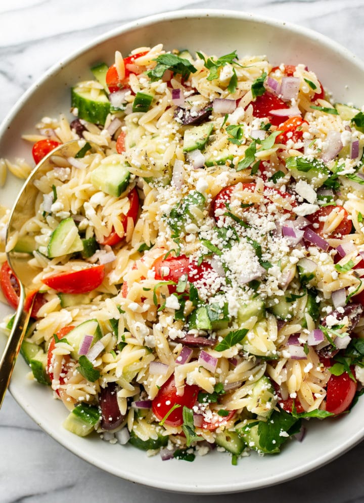 Mediterranean orzo salad recipe 1 720x995